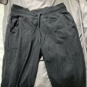 Almost new Lululemon pants